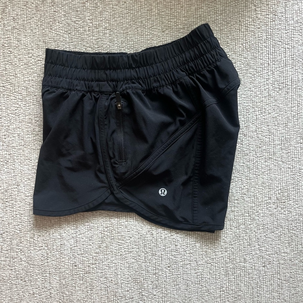 lululemon Tracker Shorts - black